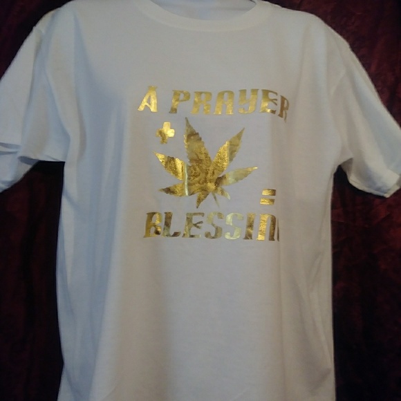 Weed T-Shirt - Picture 1 of 2